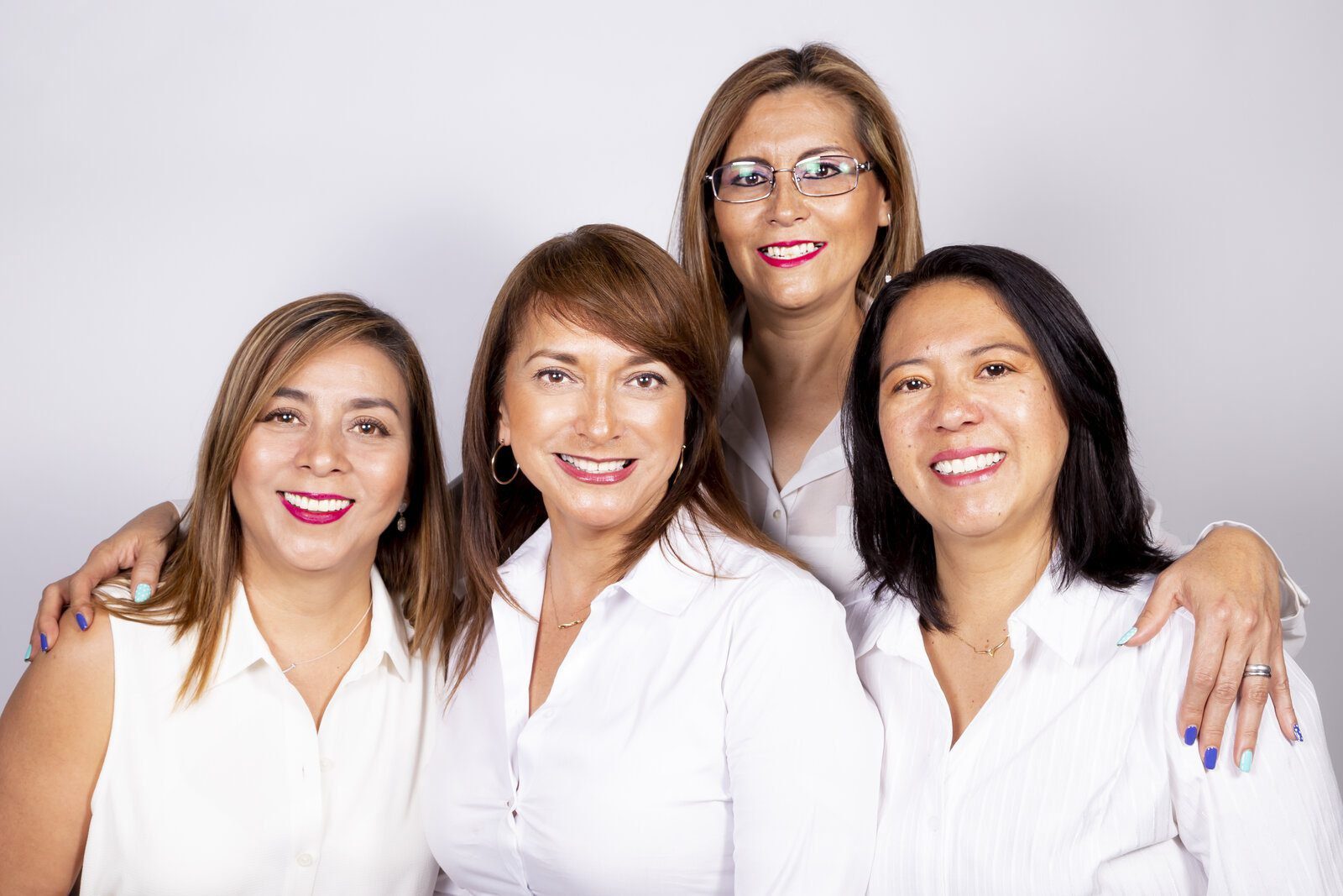 Equipo Kali Bienes Raíces — Mónica y su equipo